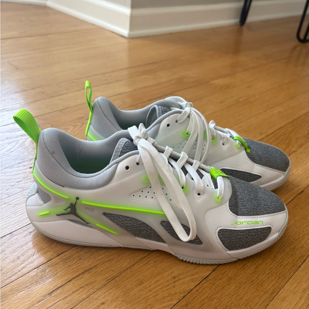 Jordan Women Sneakers in White and Gray with Neon Accents, Size 9.5